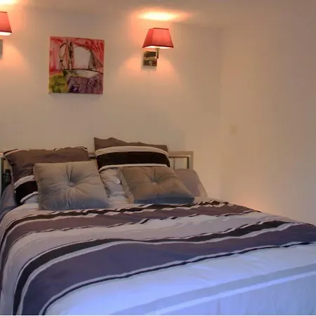 T2 Climatise Baignoire Terrasse Jacuzzi Piscine Sauna Apartment *