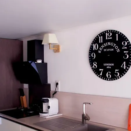 Apartamento T2 Climatise Baignoire Terrasse Jacuzzi Piscine Sauna *